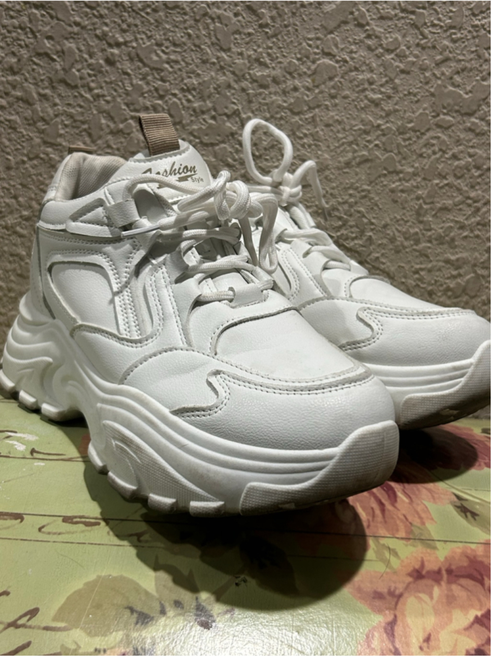 Women's Unbranded White Platform Sneakers Size 39